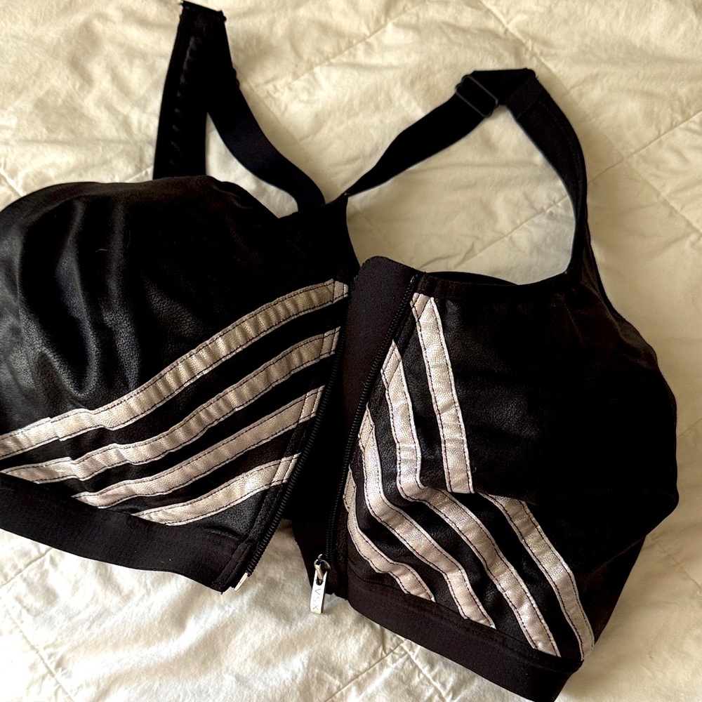 Knockout Victoria Secret High Impact Sports bra